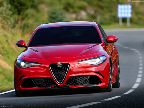 Alfa Romeo Giulia фото