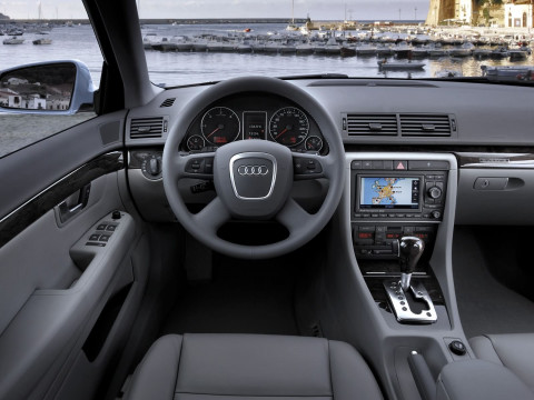 Audi A4 Avant фото