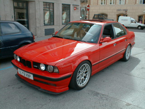 BMW 5-series E34 фото