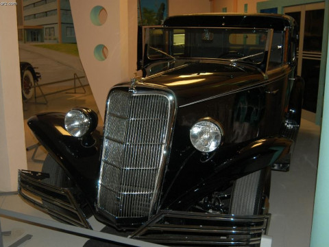 Brewster Sedan фото