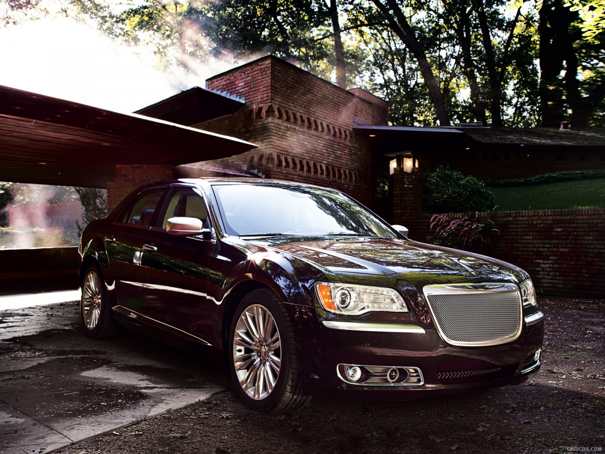 Chrysler 300 Luxury Series фото 138251