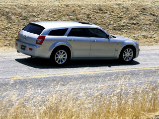 Chrysler 300C Touring фото