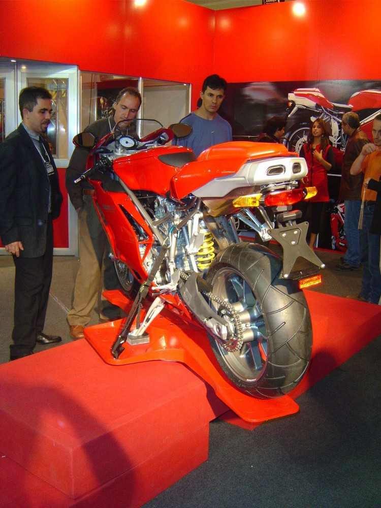 Ducati 999 фото 16684