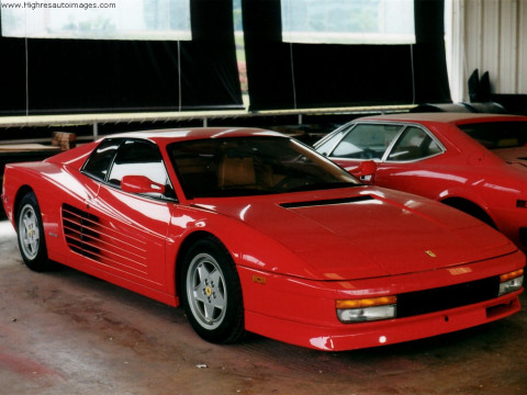 Ferrari Testarossa фото