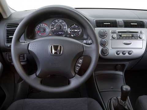 Honda Civic Hybrid фото
