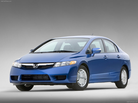 Honda Civic Hybrid фото