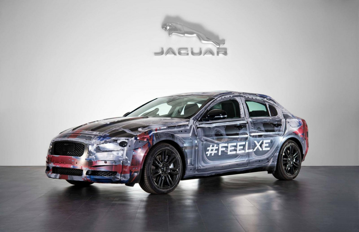 Jaguar XE фото 124512