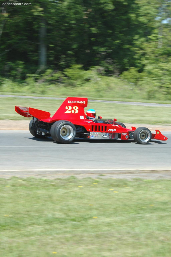 Lola T332 Formula 5000 фото 23872