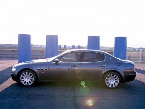 Maserati Quattroporte фото
