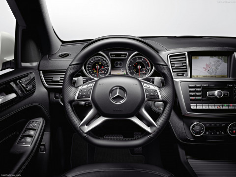 Mercedes-Benz ML AMG фото