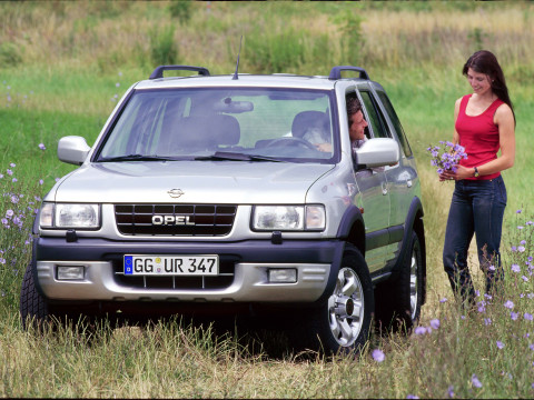 Opel Frontera фото