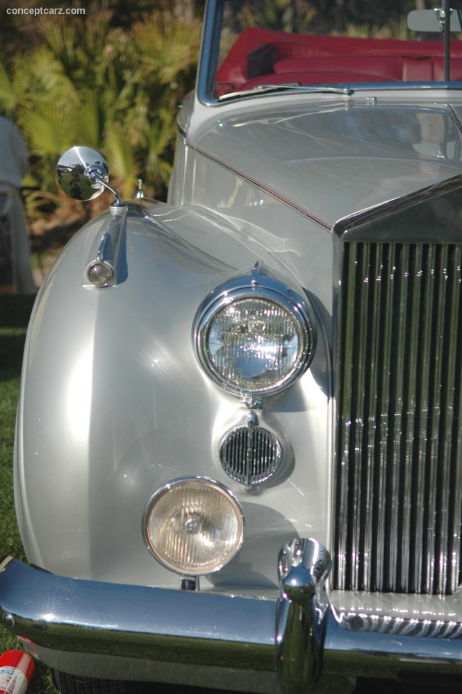 Rolls-Royce Mulliner Silver Dawn Drophead Coupe фото 25057