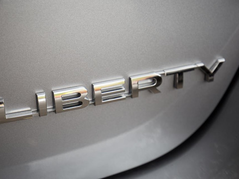 Subaru Liberty фото