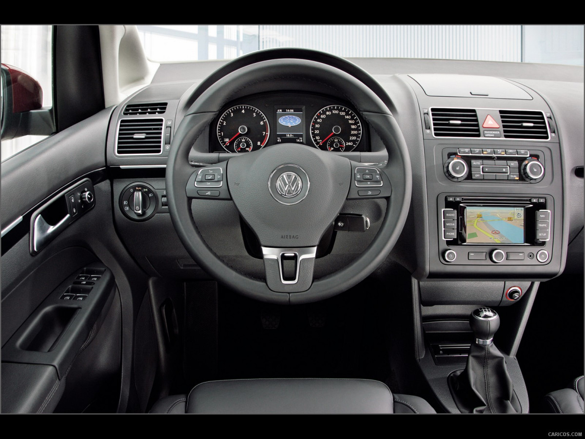 Volkswagen Touran фото 140015