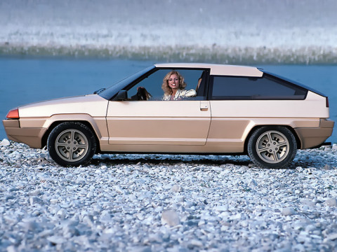 Volvo Tundra фото