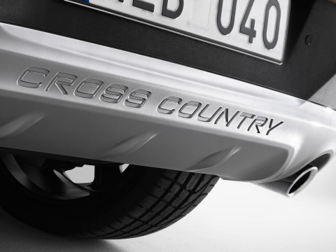 Volvo V40 Cross Country фото