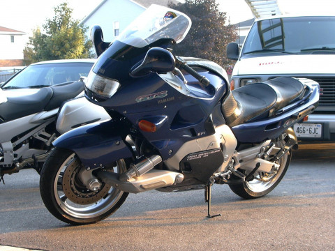 Yamaha GTS1000 фото