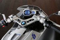 1_BMW_Concept_6_10.jpg