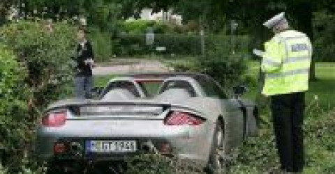 Хэмилтон-старший разбил Porsche стоимостью 700 тыс. долларов