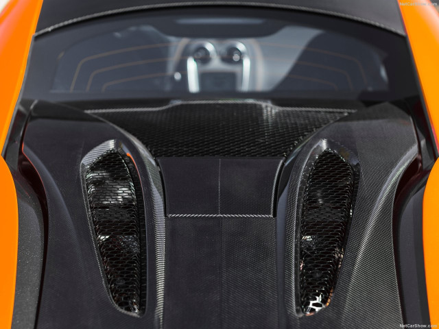 McLaren 570S Coupe фото