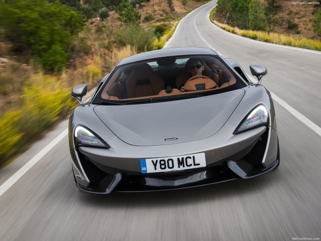 McLaren 570S Coupe фото