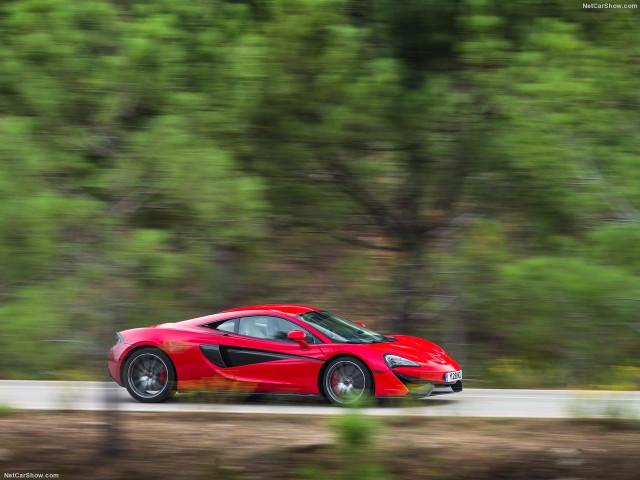 McLaren 570S Coupe фото