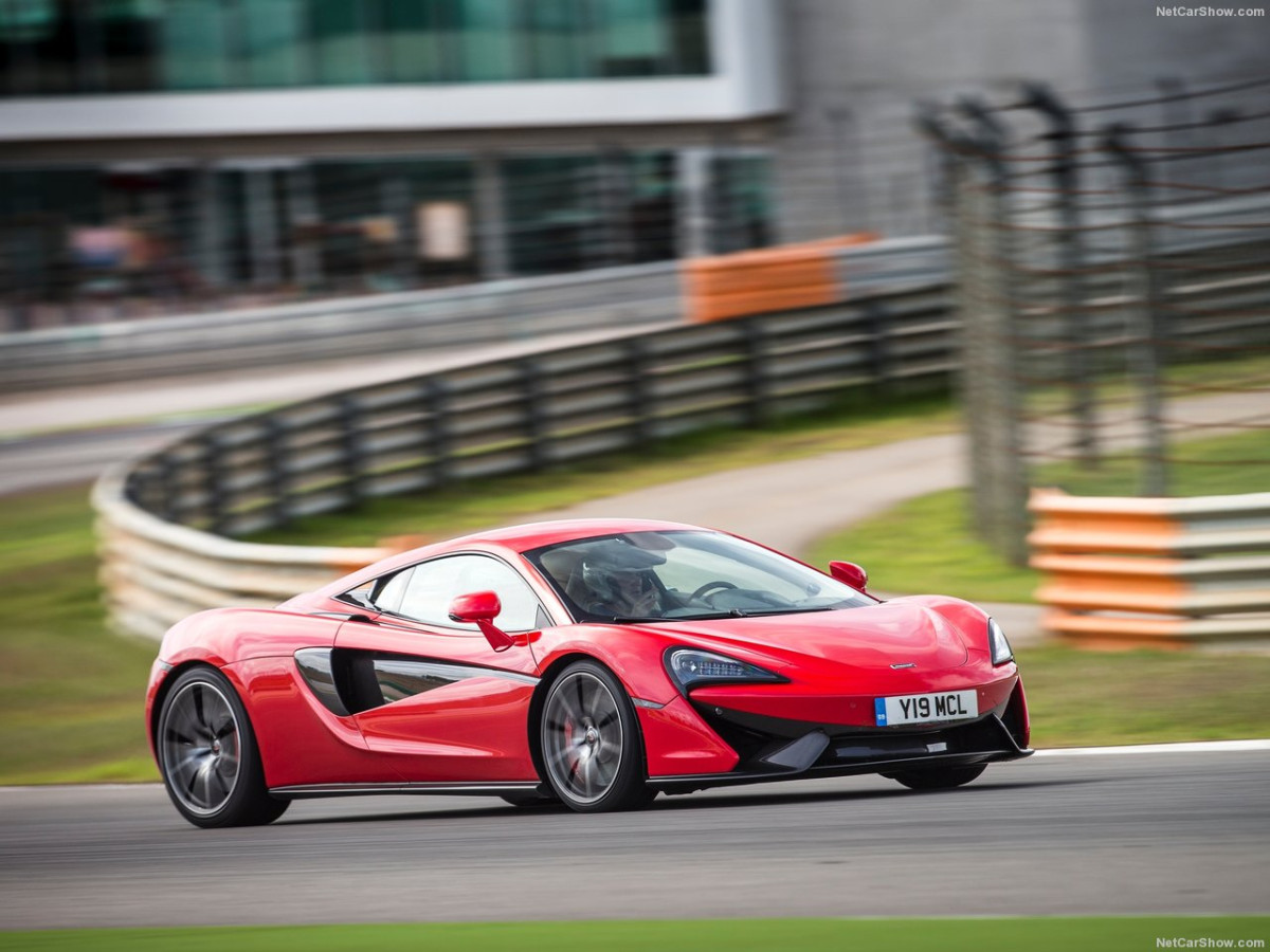 McLaren 570S Coupe фото 159566