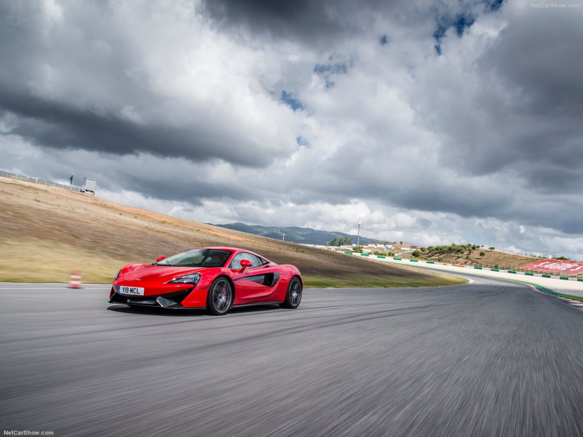 McLaren 570S Coupe фото 159571