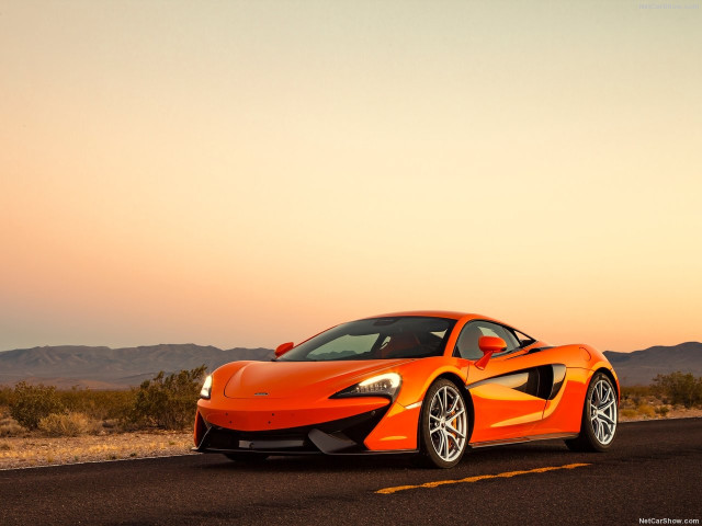 McLaren 570S Coupe фото