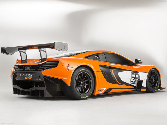 McLaren 650S GT3 фото