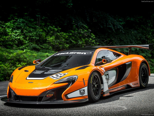 McLaren 650S GT3 фото