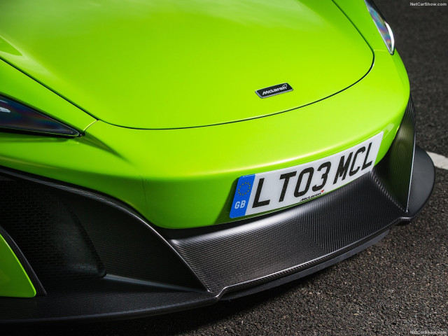 McLaren 675LT фото