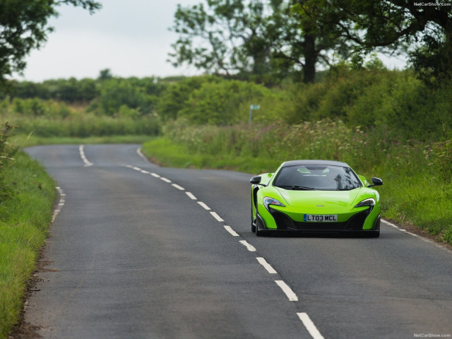 McLaren 675LT фото