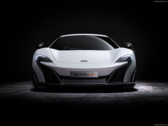 McLaren 675LT фото