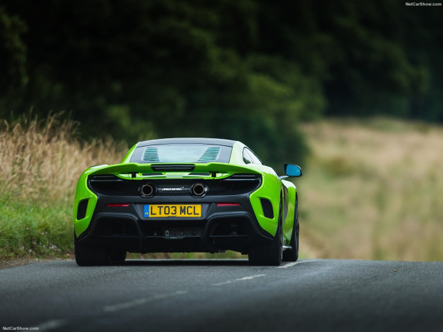 McLaren 675LT фото