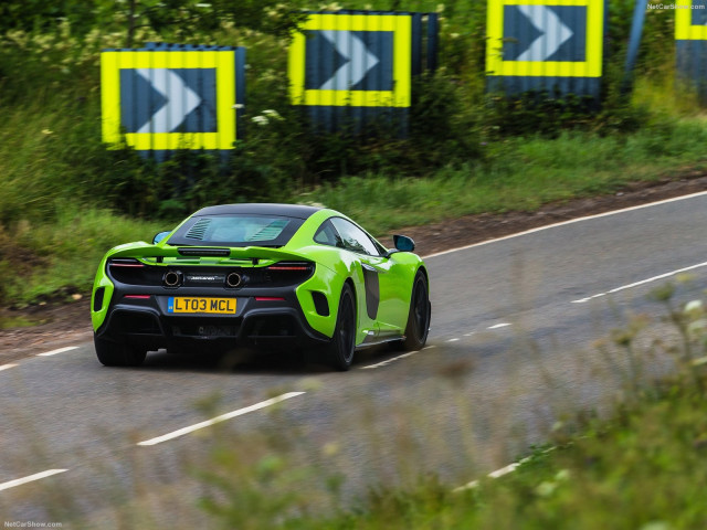 McLaren 675LT фото