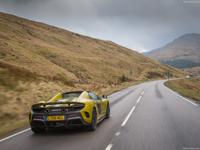 McLaren 675LT фото