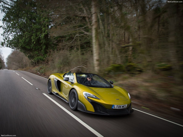 McLaren 675LT фото