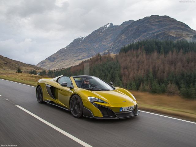 McLaren 675LT фото