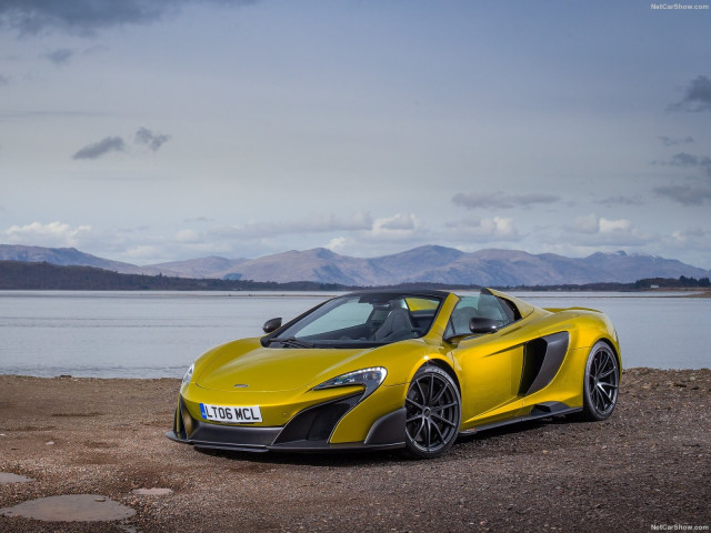 McLaren 675LT фото