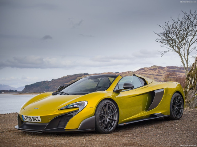 McLaren 675LT фото