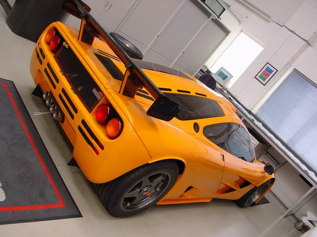 McLaren F1 GTR фото