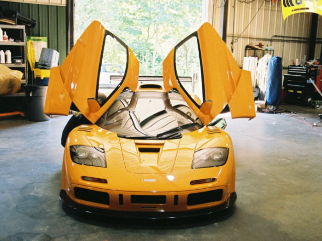 McLaren F1 LM фото