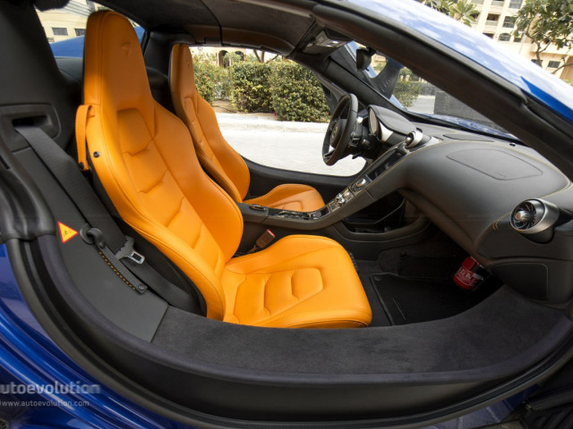 McLaren MP4-12C Spider фото