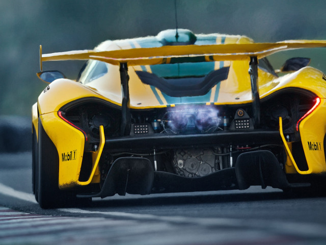 McLaren P1 GTR фото