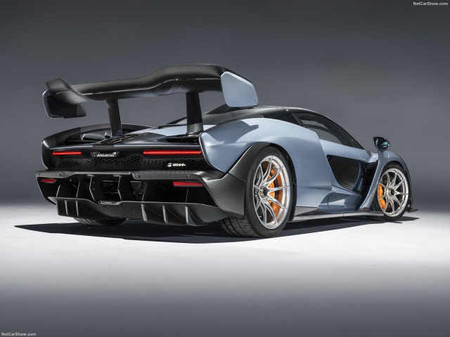 McLaren Senna фото