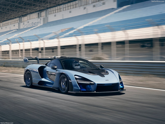 McLaren Senna фото