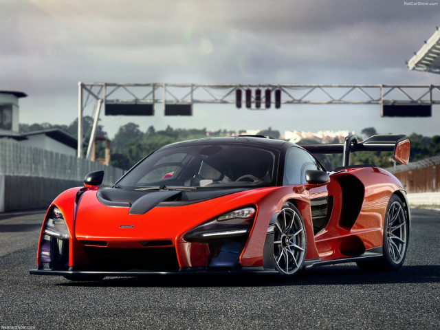 McLaren Senna фото