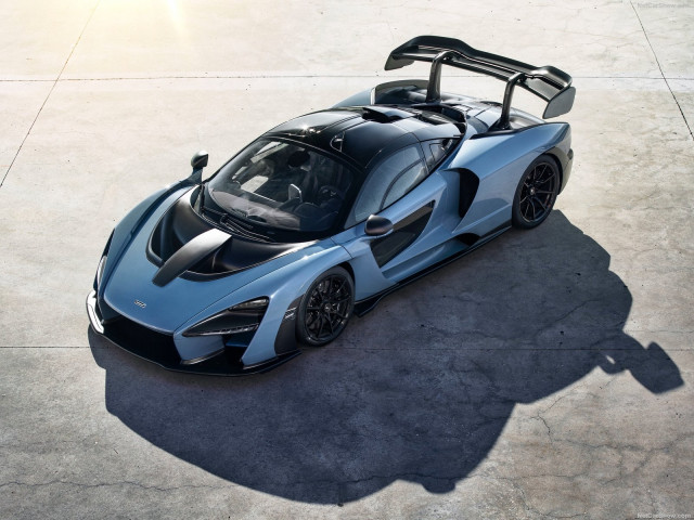 McLaren Senna фото