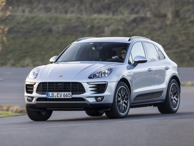 Porsche Macan фото